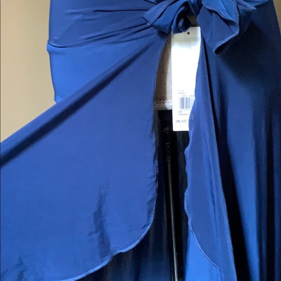 Be Creative Sarong - Picture 8 of 11